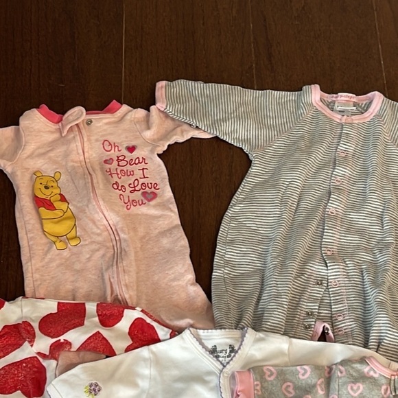 Girls Onsies Size 0-3 months - Picture 7 of 14
